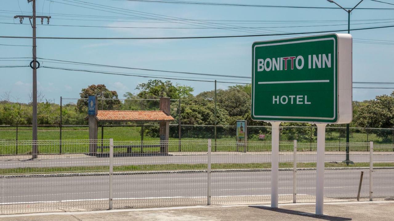 Bonitto Inn Tampico Aeropuerto Buitenkant foto